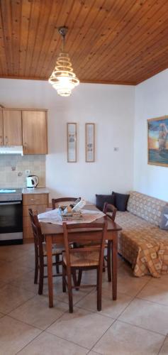 Athina Studio Apartments