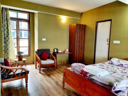Apartemen 4000 m² dengan 6 kamar tidur dan 6 kamar mandi pribadi di Chandraloke (Kalimpong Sunrise-Inn Homestay) in Kalimpong