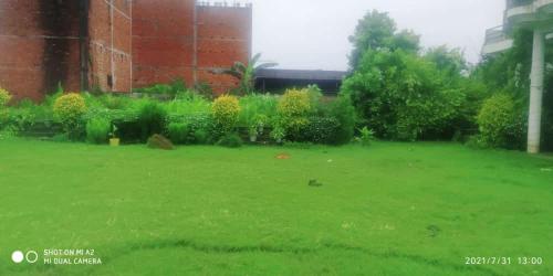 Hotel Shri Paramhans Upawan