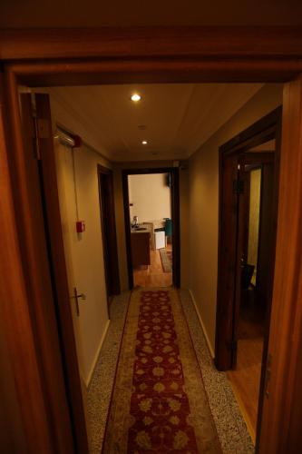 Tashkonak Studio Suites