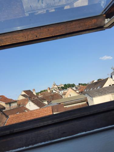 Détente provinoise (Detente provinoise) in Provins