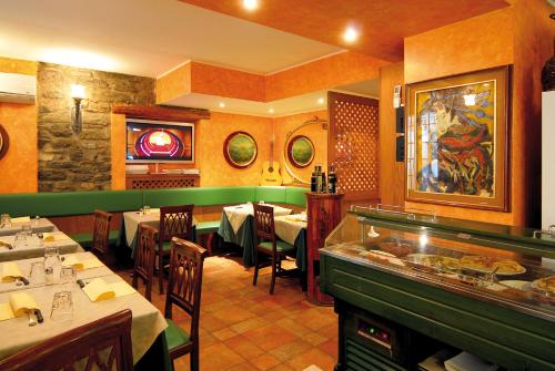 餐廳, Locanda Barchetta - Room Rental in 貝拉焦