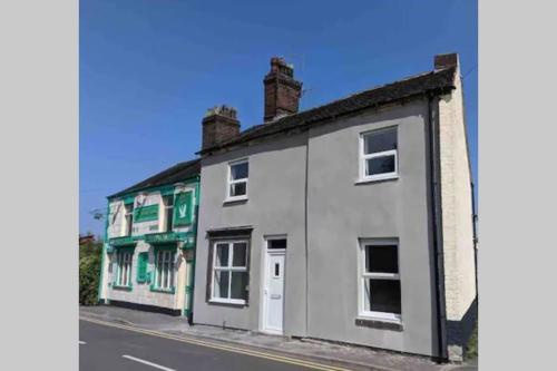 Awesome Stoke-on-Trent Home gîte à louer Kidsgrove