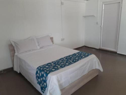 Room in BB - A very big room for two people in a nice palais