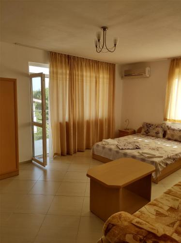 House of Flowers in Akhtopol