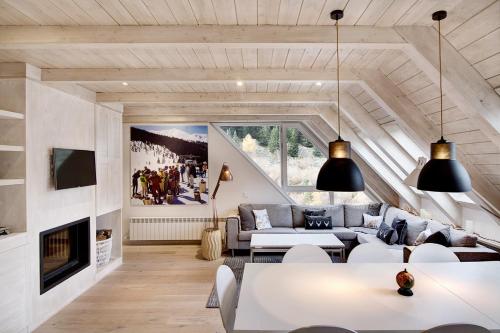 Passarell by Totiaran - Apartment - Naut Aran