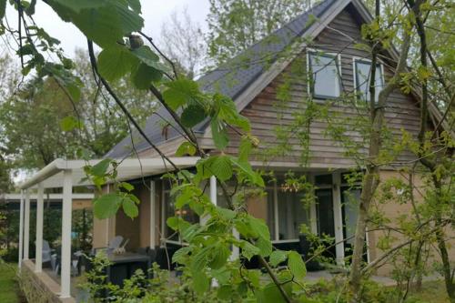 Sfeervolle villa in Gasselte Drenthe bij Hemelriek