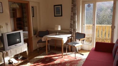 蘭德豪斯瓦德費登住宿加早餐旅館 (Landhaus Waldfrieden) in 拉斯尼宗赫