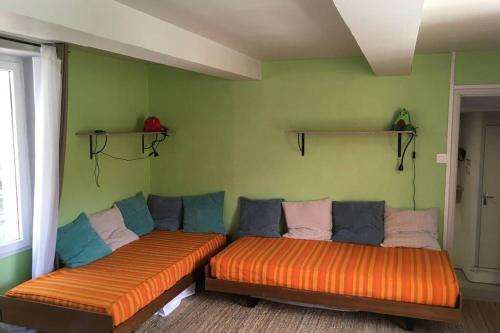 Nyons Centre, plage, vue, appart 6 pers, jardin