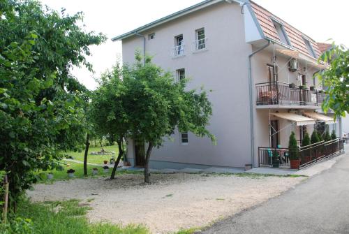 Apartments Hadži - image 8
