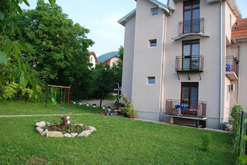 Apartments Hadži - Soko Banja