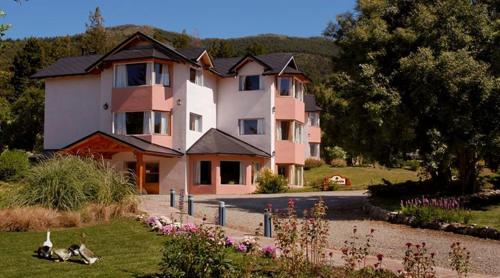 Rupu Pehuen Resort