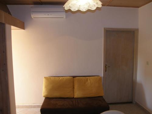 Apartment - Ground Floor image 10