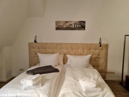 Amadeus Apartments - image 2