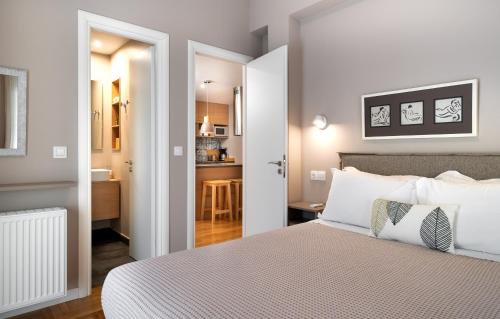 Absolute Athens XII, Athens