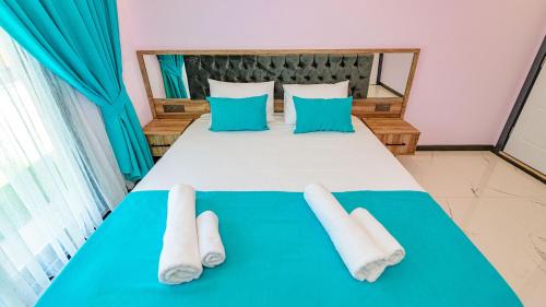 Oreo - 3 Bedroom Holiday Villa with jaccuzi in Fethiye Yeşilüzümlü