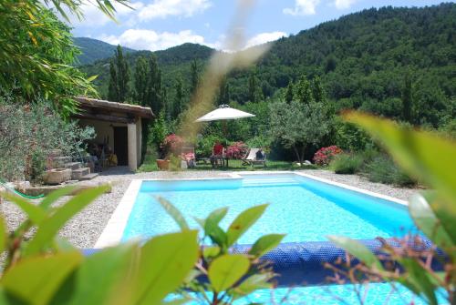 Peldbaseins, Maison d'hotes Ainsi Soie t-il in Combovin