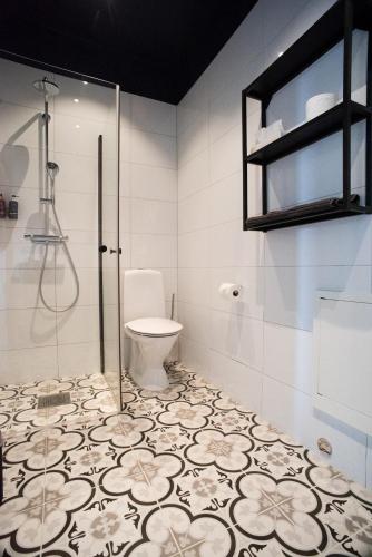 Bathroom, Rorums Gardshotell in Simrishamn