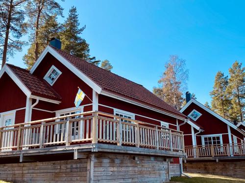 Three-Bedroom Cottage