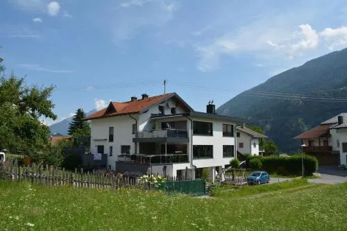 Apart Pitztalurlaub in Wenns, Österreich