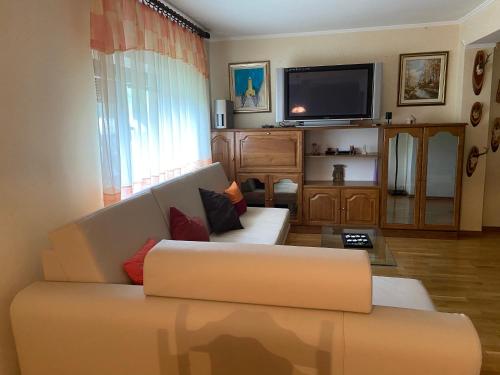  Apartment Tody's in Fužine