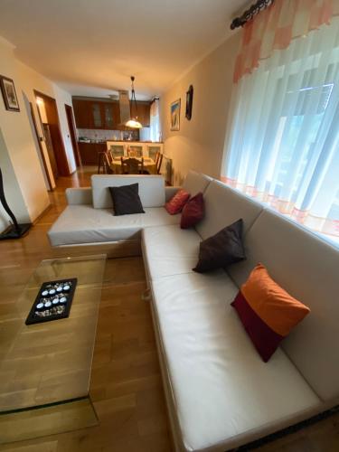  Apartment Tody's in Fužine
