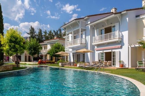 Deluxe Villa