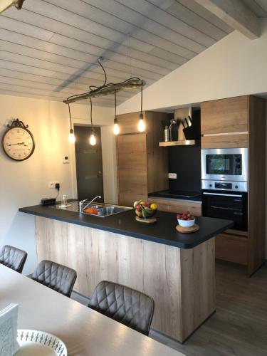 Chalet des Campanules avec Sauna in بيلهيز
