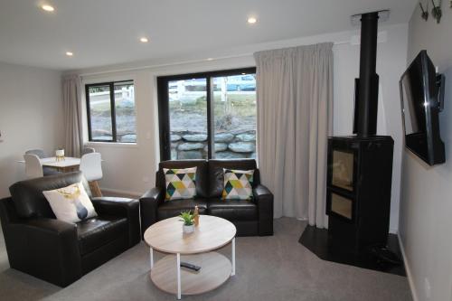 Hawea Mountain cottage in Lake Hawea