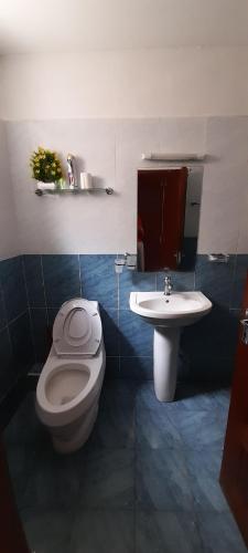 Three-Bedroom Apartment image 10