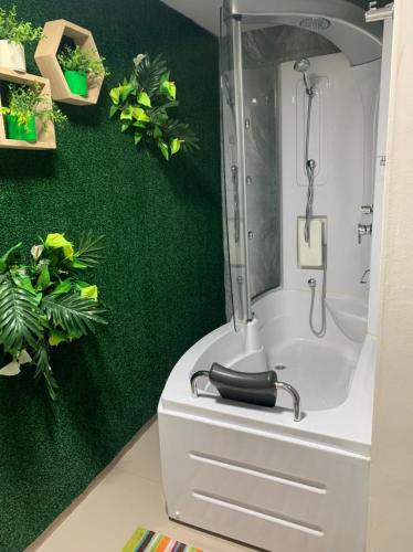 Fürdőszoba, Hotel Alcatraz in El Retiro