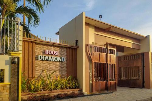 . RedDoorz Syariah near Exit Tol Pemalang