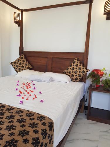 Deluxe Double Room with Balcony image 10