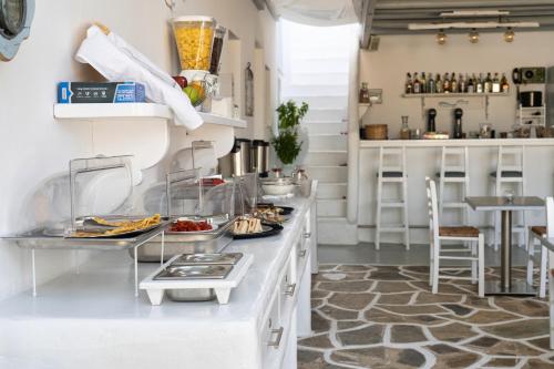 Hotel Iris - image 12