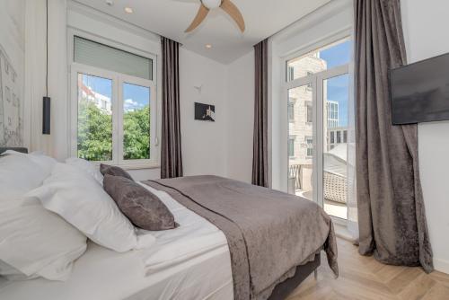 Casa Costabella Room Type - Deluxe Double or Twin Room with Balcony