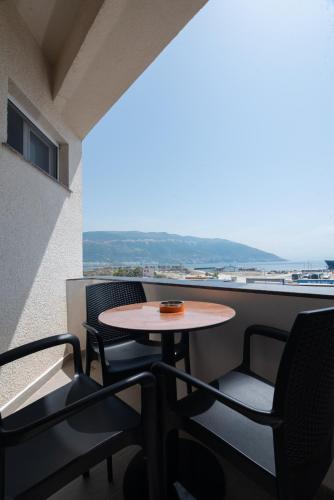 景色, Hotel PortSide GF in ブロラ