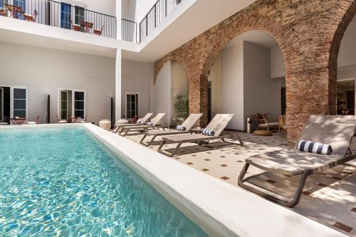 Swimming pool, Pousada Vila Real Santo Antonio in Vila Real de Santo Antonio