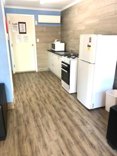 ห้องครัว, Bay Lodge in เดนแฮม