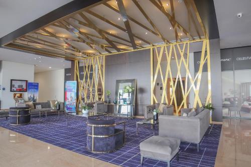 Signature Holiday Homes - Cozy Studio in Dubai South Near Expo 2020