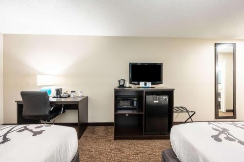 Sleep Inn & Suites Birmingham - Hoover