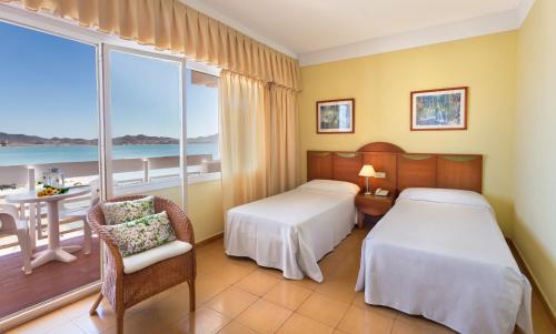 Hotel Izán Cavanna Room Type - Twin Room with Terrace