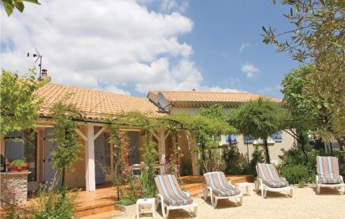 Beautiful Home In Puy Saint Martin With Outdoor Swimming Pool