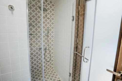 West Apart Hotel – Batumi, IL