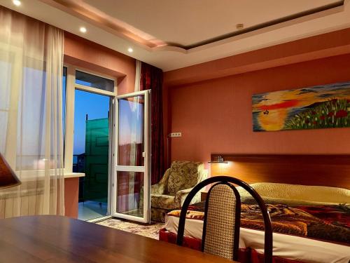 Ledis Guest House - image 7