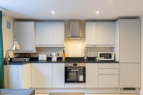 Cozy 1 Bedroom Flats in Paddington, Londra (foto 10)