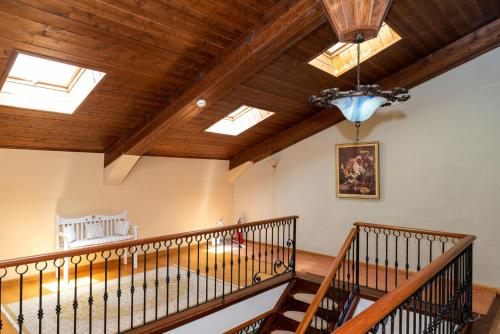 Létesítmények, Sourediko near Híosz-szigeti nemzeti repülőtér