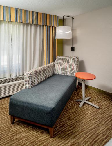 Holiday Inn Express and Suites Pikeville, an IHG Hotel