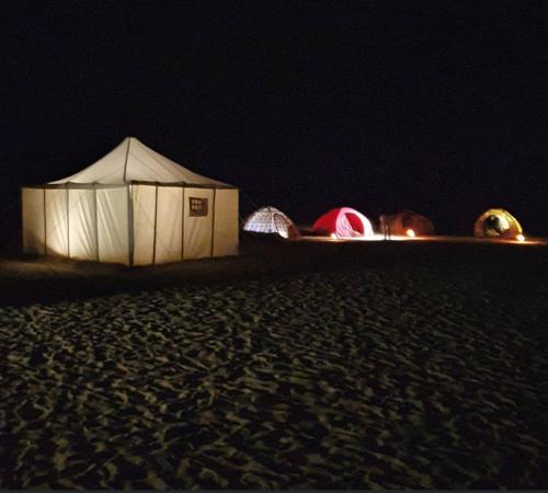 Camp in the white desert