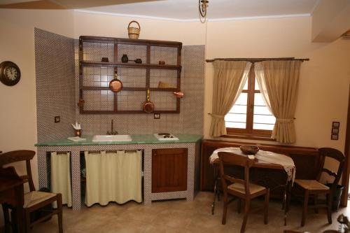 Roes Suites - image 10