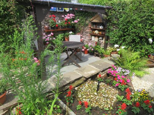 View, Little Orchard Apartment in Yate